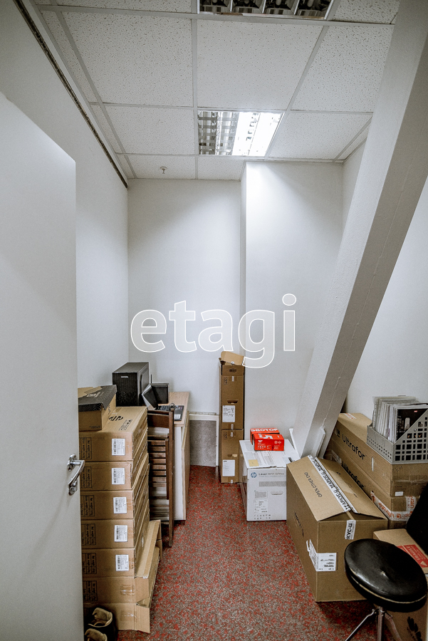 Аренда коммерческой недвижимости, 83м <sup>2</sup>, Южно-Сахалинск, Сахалинская область,  Южно-Сахалинск