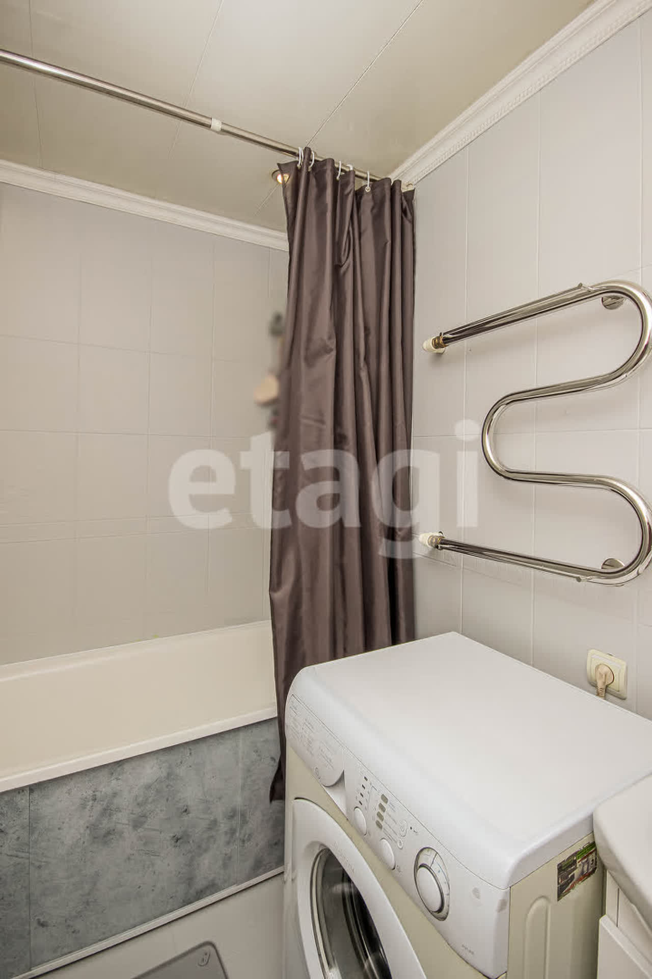 Продажа 3-комнатной квартиры, Улан-Удэ, Республика Бурятия,  Улан-Удэ