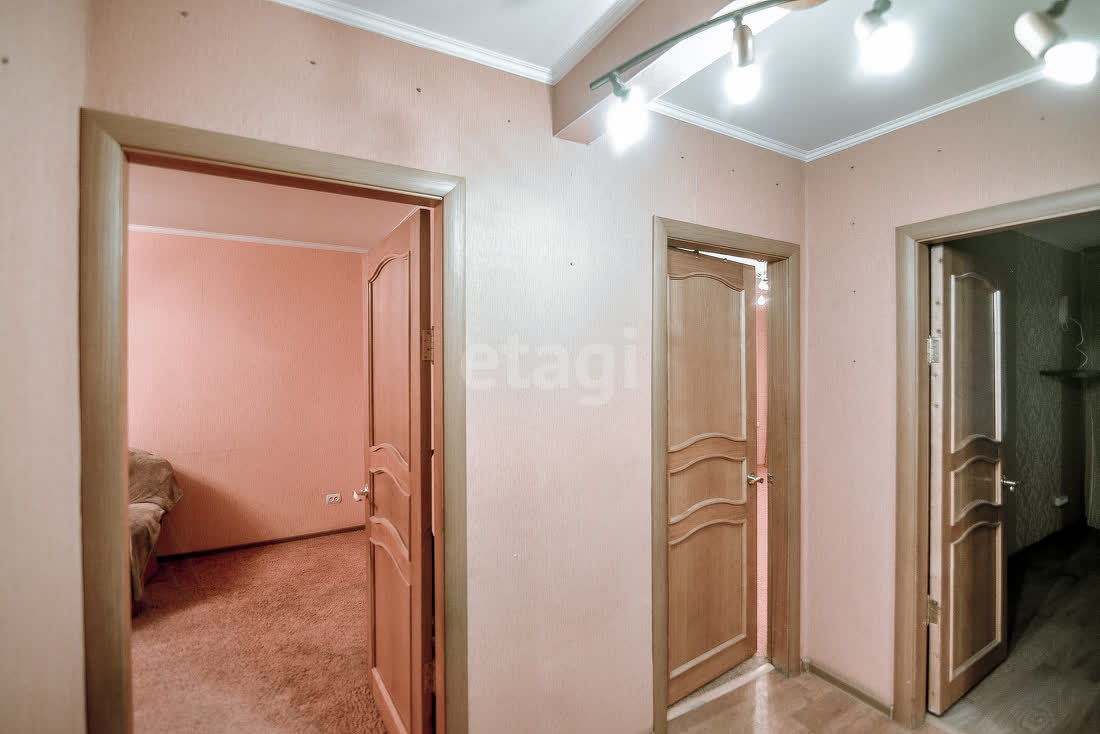 Продажа 3-комнатной квартиры, Южно-Сахалинск, Сахалинская область,  Южно-Сахалинск