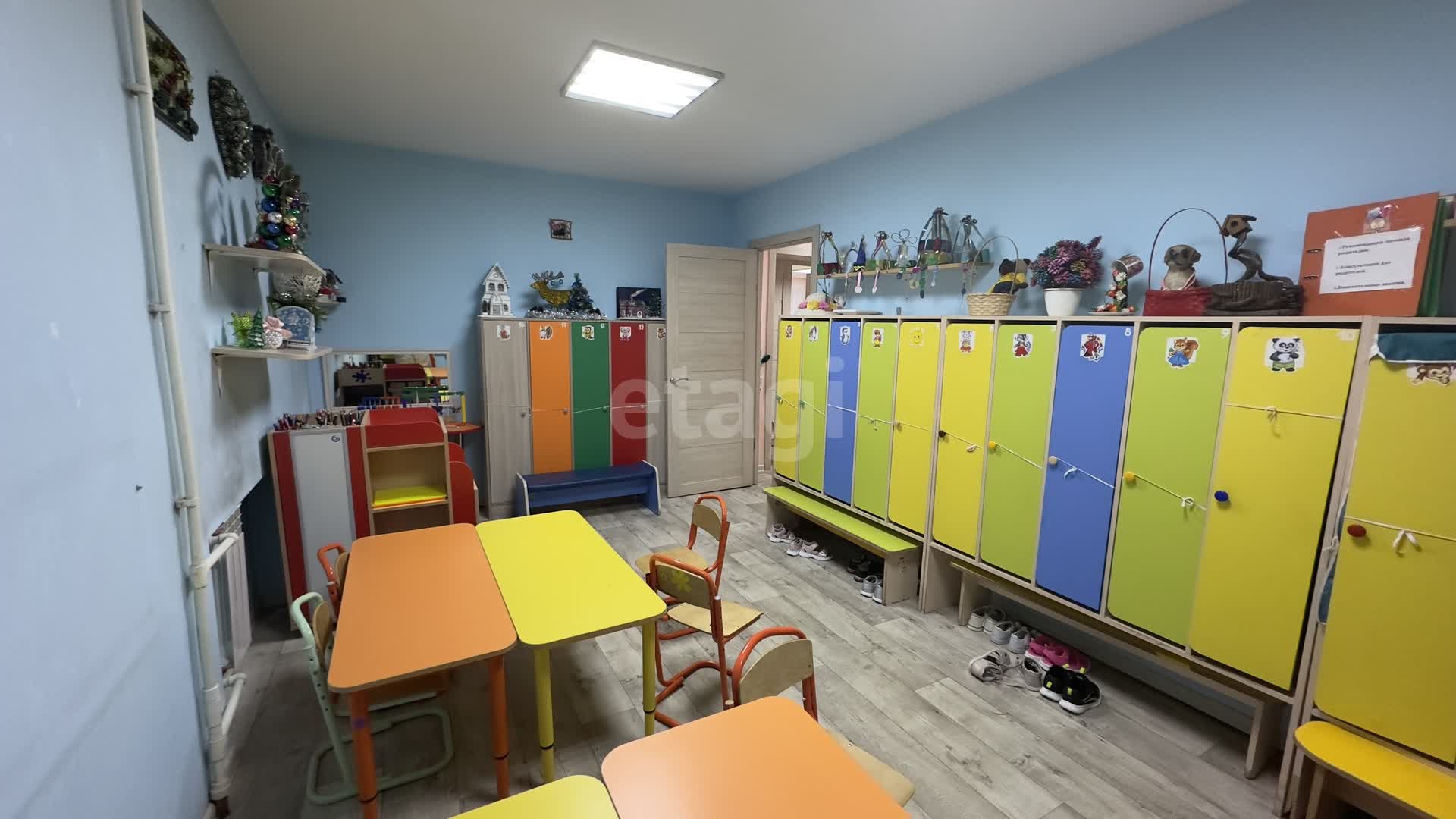 Продажа 4-комнатной квартиры, Улан-Удэ, Республика Бурятия,  Улан-Удэ