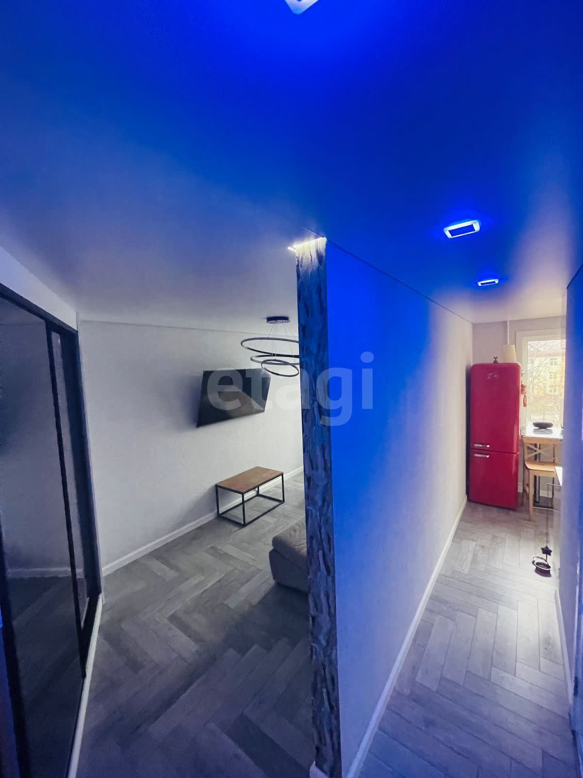 Продажа 2-комнатной квартиры, Южно-Сахалинск, Сахалинская область,  Южно-Сахалинск