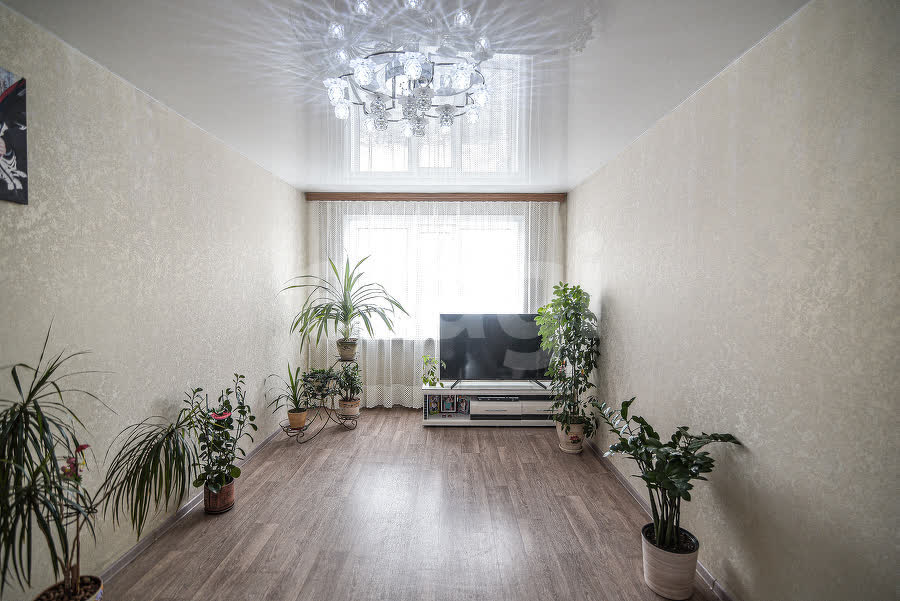 Продажа 3-комнатной квартиры, Южно-Сахалинск, Сахалинская область,  Южно-Сахалинск