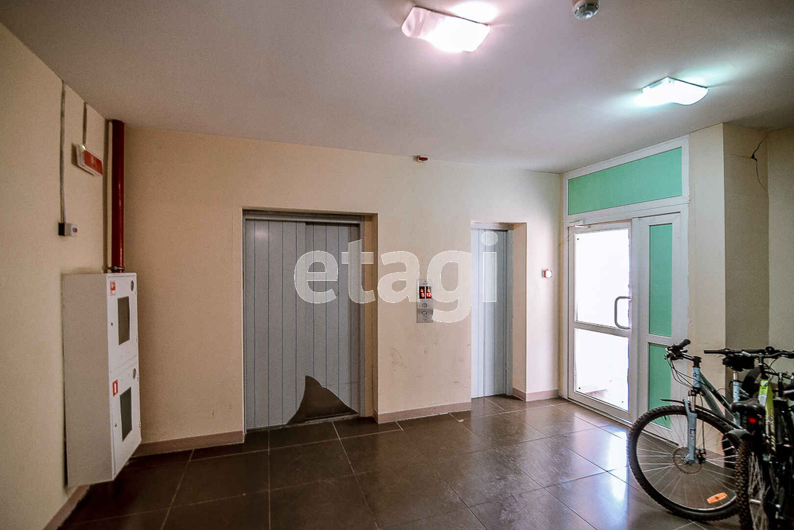 Продажа 2-комнатной квартиры, Южно-Сахалинск, Сахалинская область,  Южно-Сахалинск