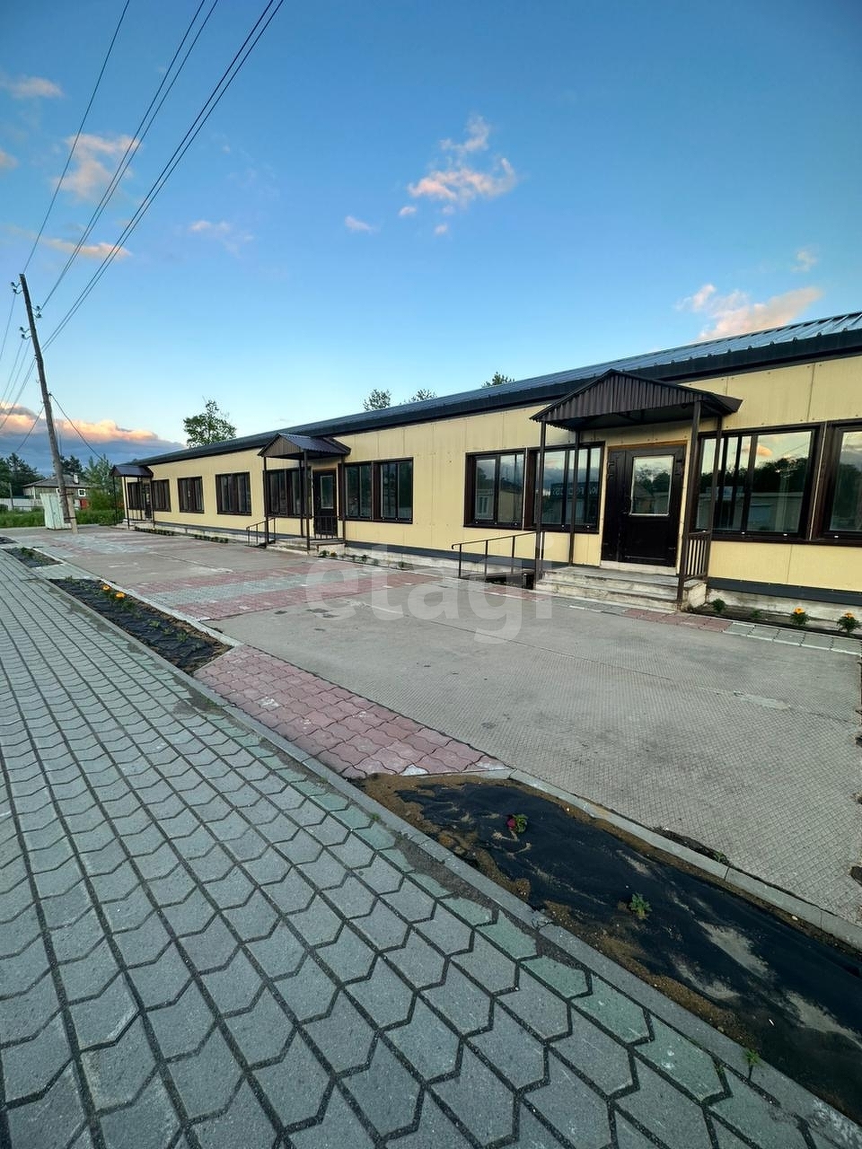 Аренда коммерческой недвижимости, 400м <sup>2</sup>, Южно-Сахалинск, Сахалинская область,  Южно-Сахалинск