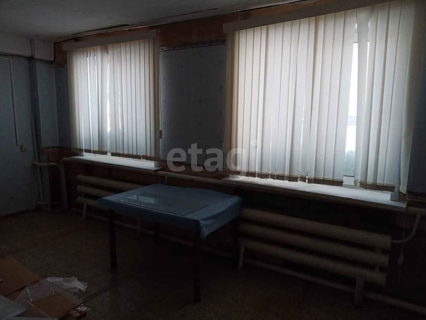 Продажа коммерческой недвижимости, 3780м <sup>2</sup>, Новый Уренгой, Ямало-Ненецкий АО,  Уренгой