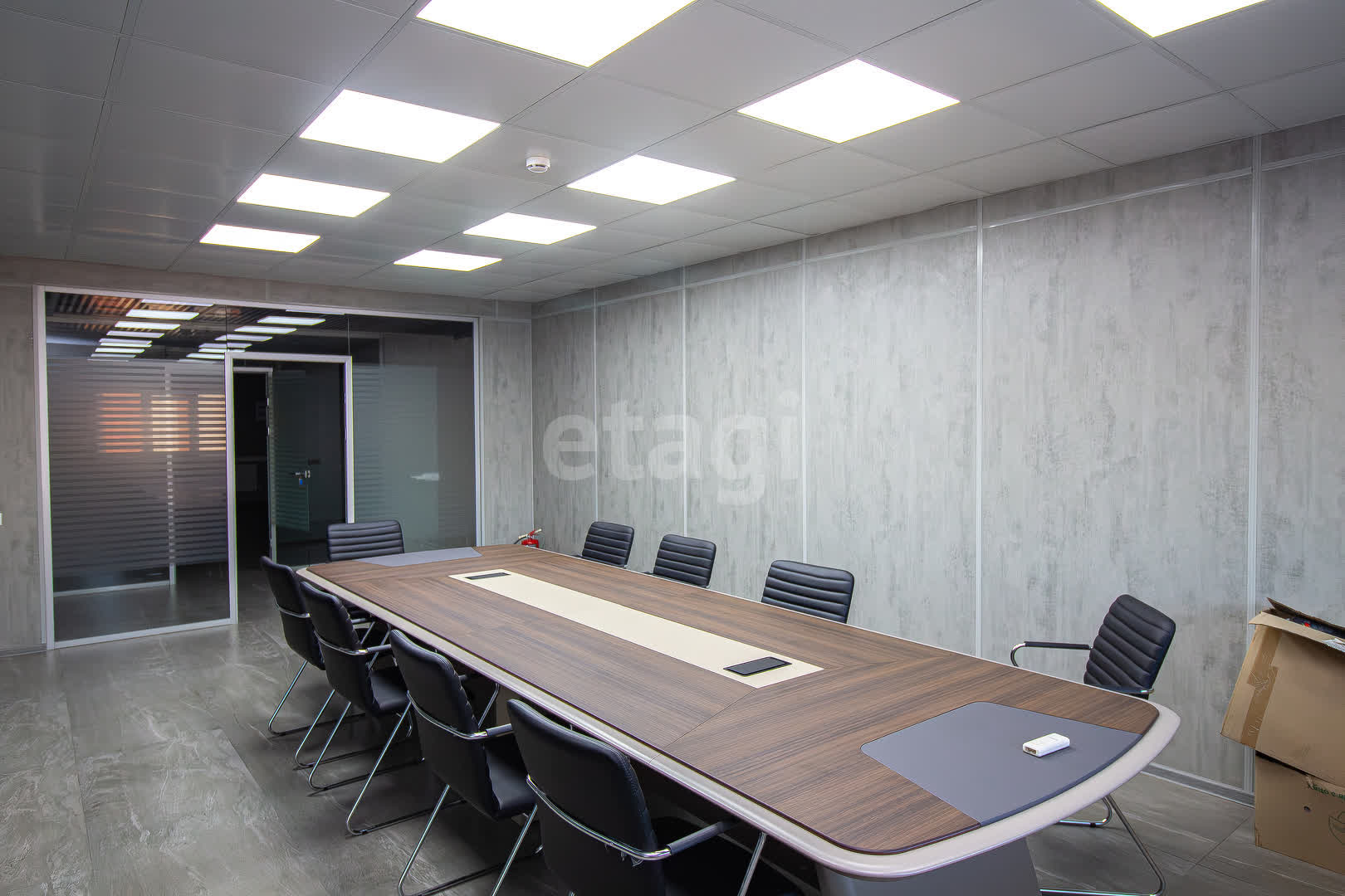 Аренда коммерческой недвижимости, 158м <sup>2</sup>, Новый Уренгой, Ямало-Ненецкий АО,  Новый Уренгой