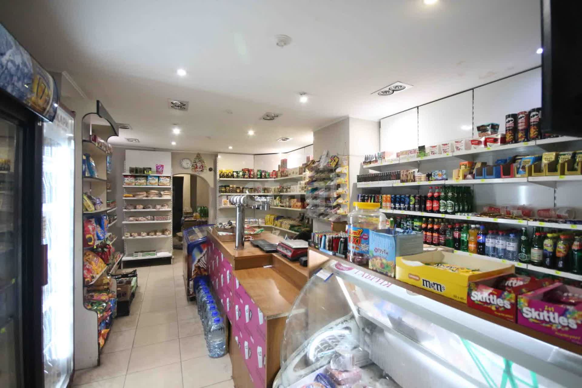 Продажа коммерческой недвижимости, 113м <sup>2</sup>, Новый Уренгой, Ямало-Ненецкий АО,  Новый Уренгой