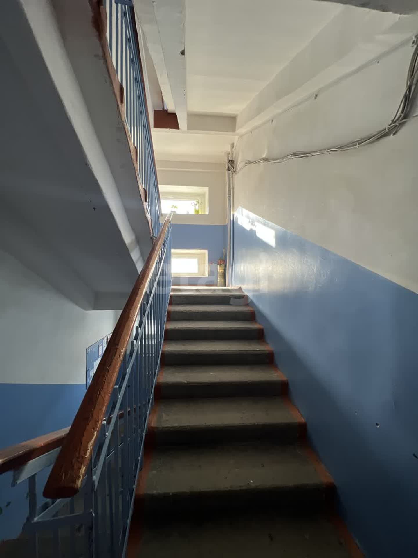 Продажа 2-комнатной квартиры, Южно-Сахалинск, Сахалинская область,  Южно-Сахалинск