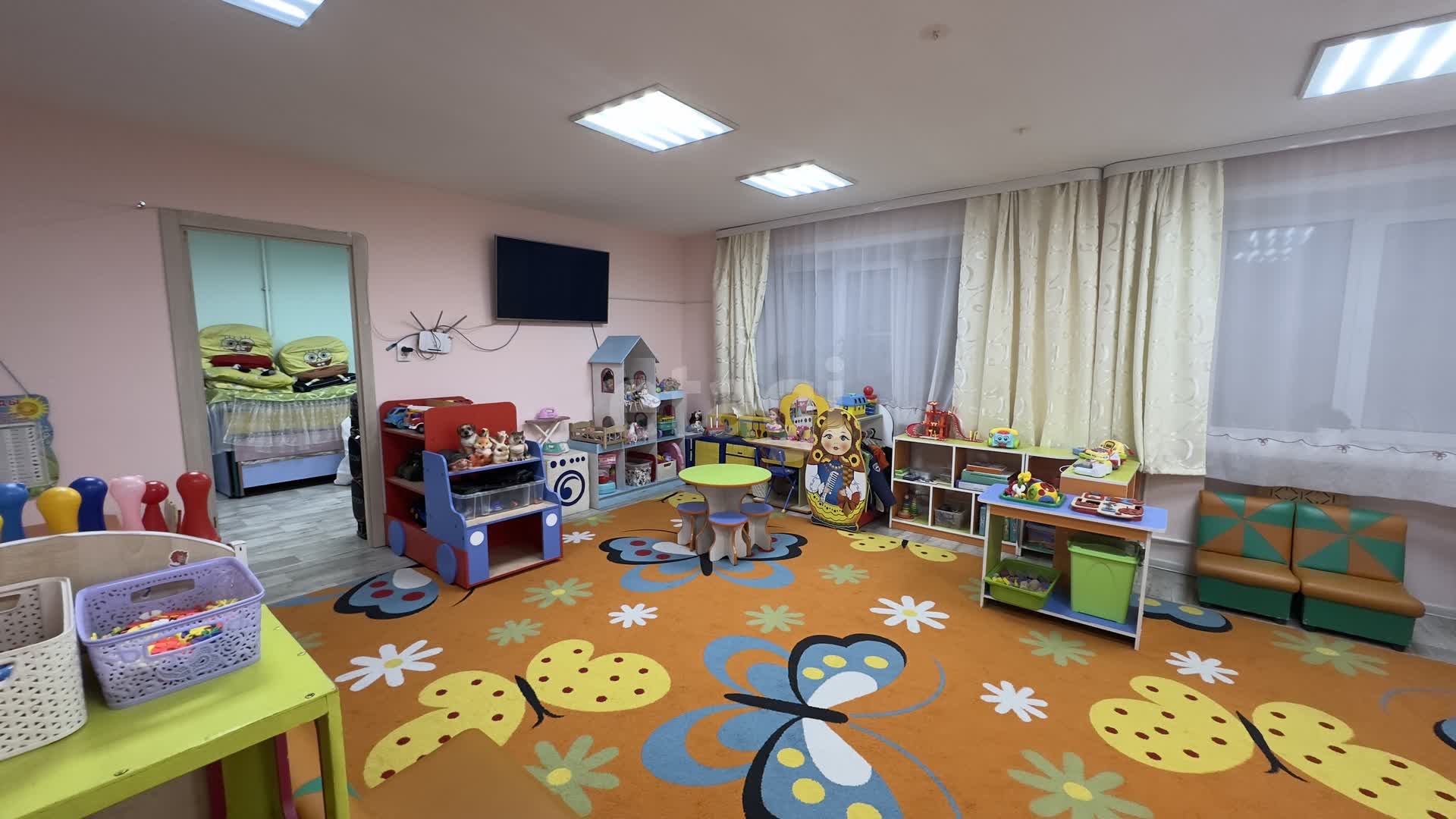 Продажа 4-комнатной квартиры, Улан-Удэ, Республика Бурятия,  Улан-Удэ