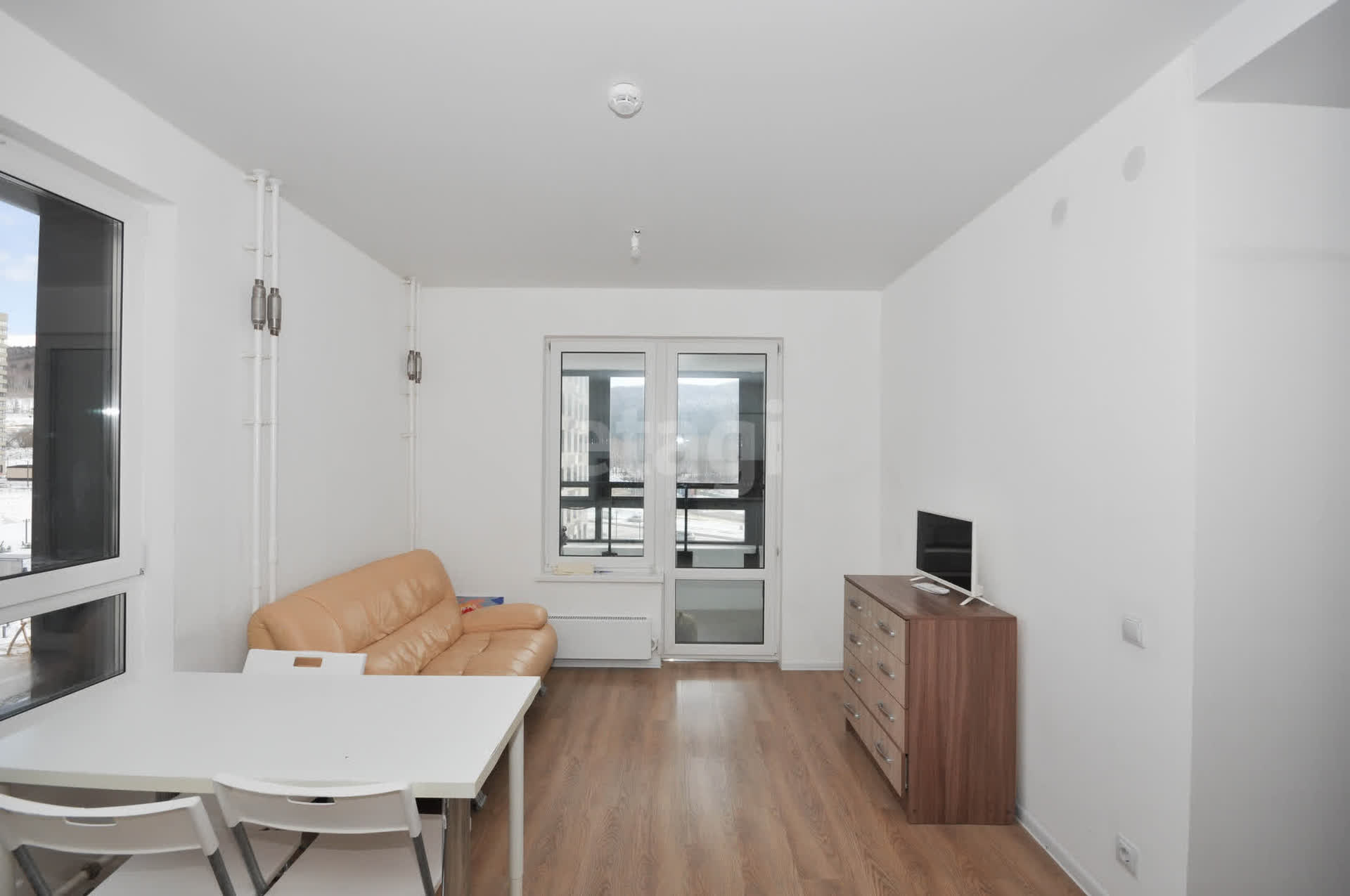 Продажа 2-комнатной квартиры, Южно-Сахалинск, Сахалинская область,  Южно-Сахалинск