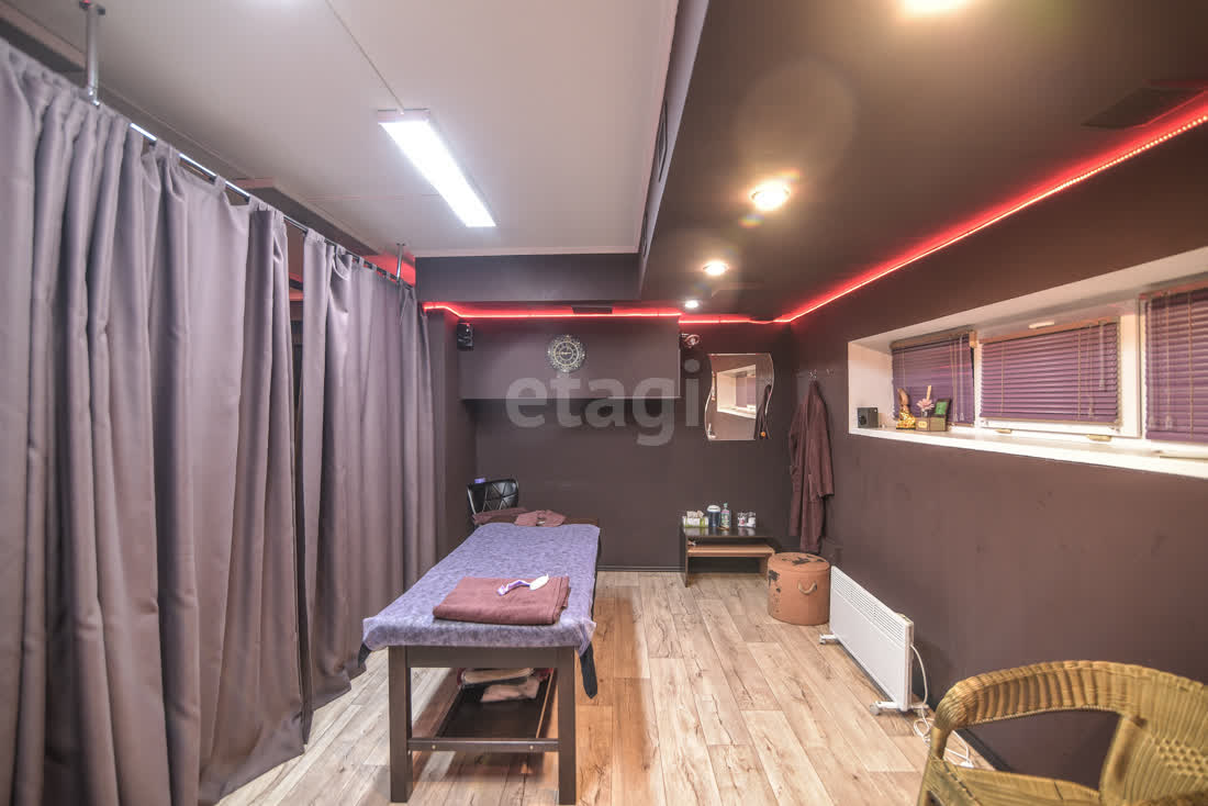 Продажа коммерческой недвижимости, 50м <sup>2</sup>, Южно-Сахалинск, Сахалинская область,  Южно-Сахалинск