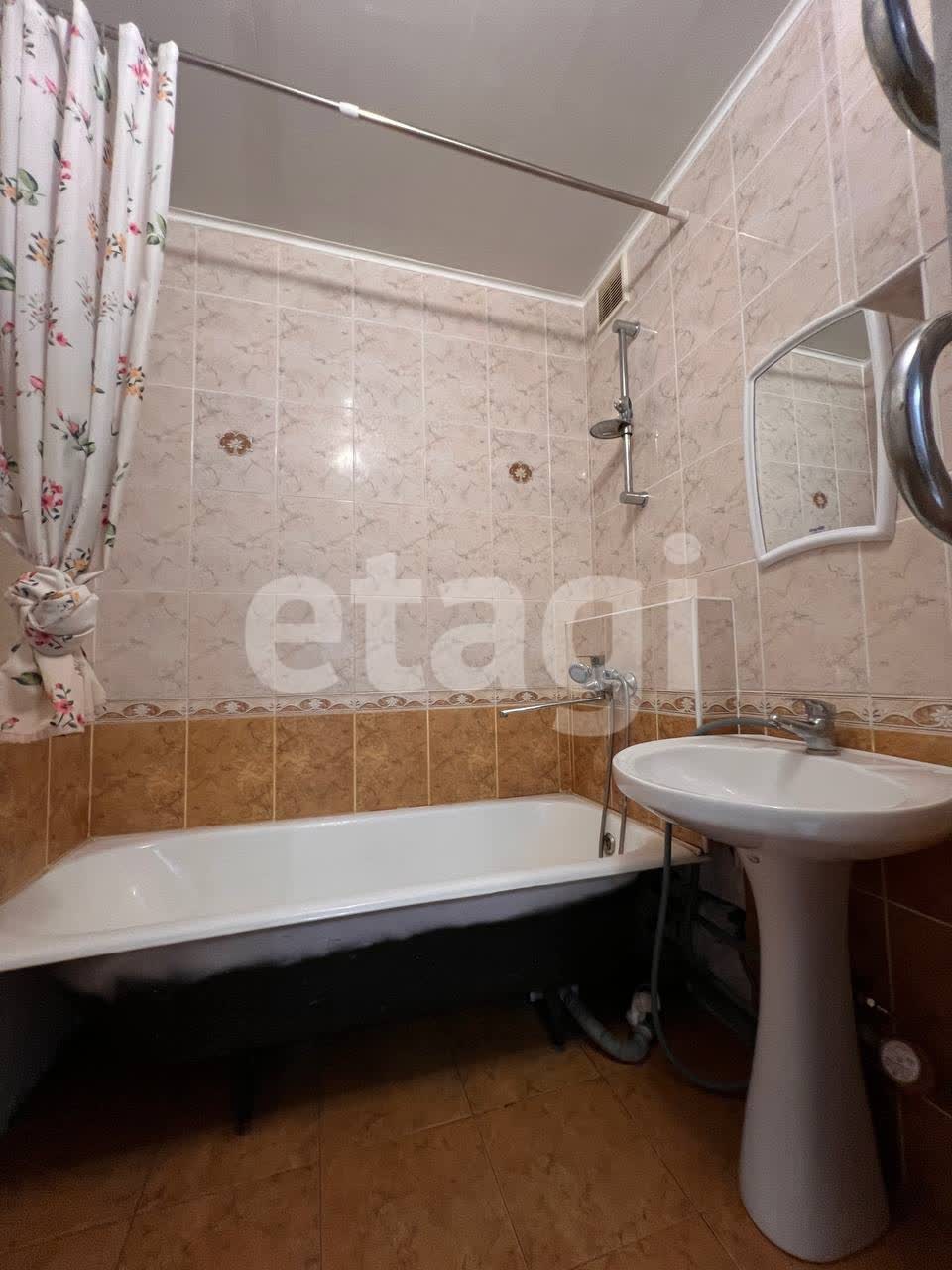 Продажа 2-комнатной квартиры, Улан-Удэ, Республика Бурятия,  Улан-Удэ