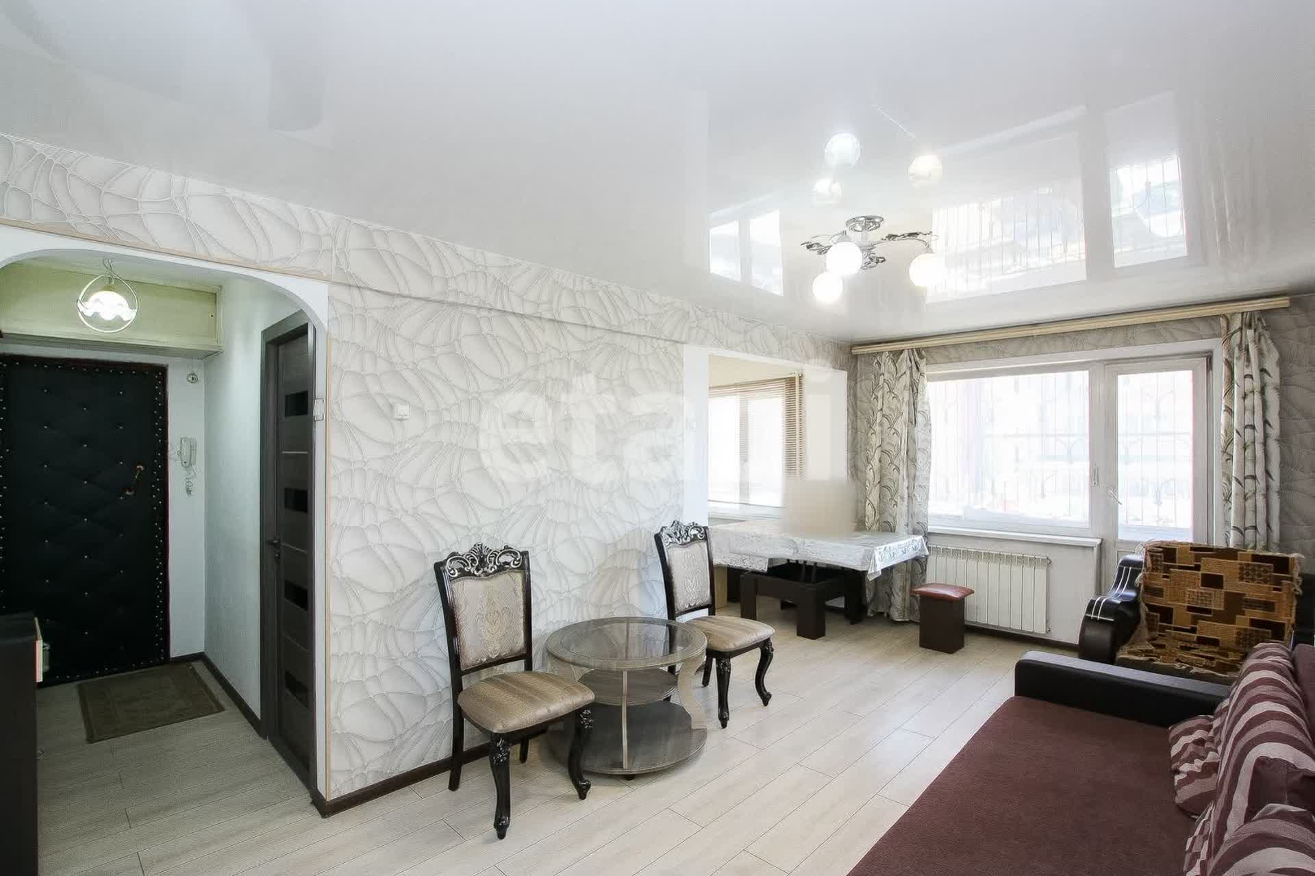 Продажа 3-комнатной квартиры, Улан-Удэ, Республика Бурятия,  Улан-Удэ