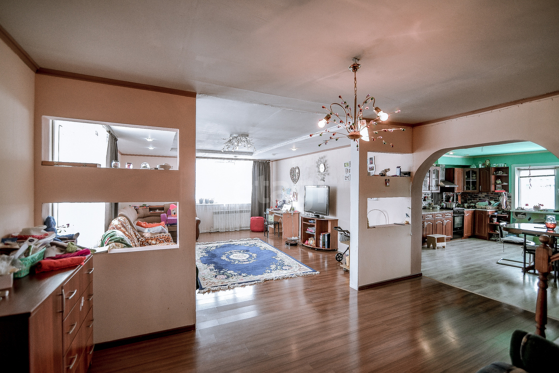 Продажа дома, 228м <sup>2</sup>, 25 сот., Южно-Сахалинск, Сахалинская область,  