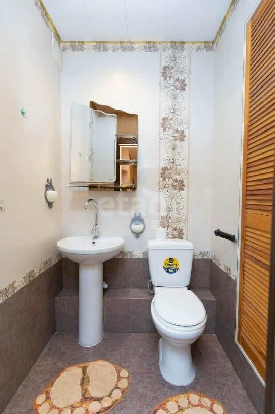 Продажа 4-комнатной квартиры, Южно-Сахалинск, Сахалинская область,  Южно-Сахалинск