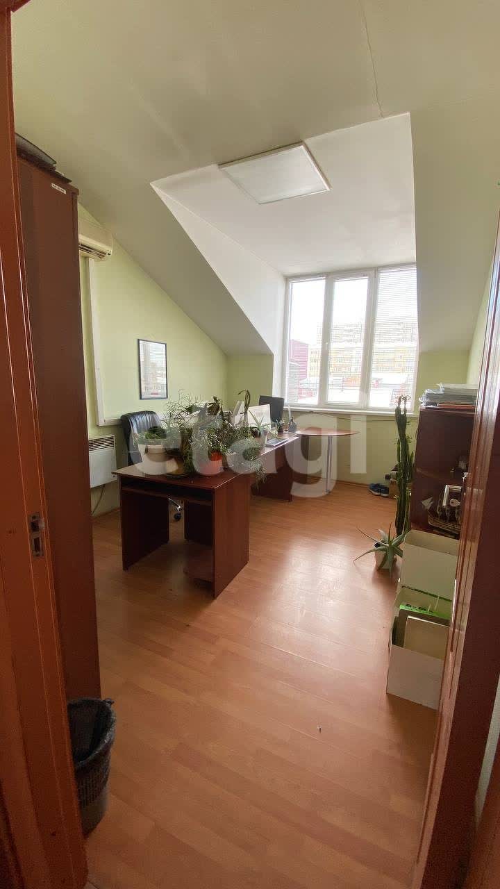 Аренда коммерческой недвижимости, 269м <sup>2</sup>, Улан-Удэ, Бурятия,  Улан-Удэ