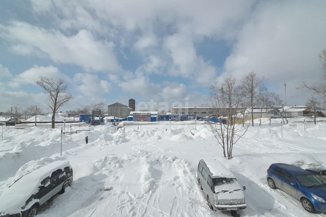 Продажа 3-комнатной квартиры, Южно-Сахалинск, Сахалинская область,  Южно-Сахалинск