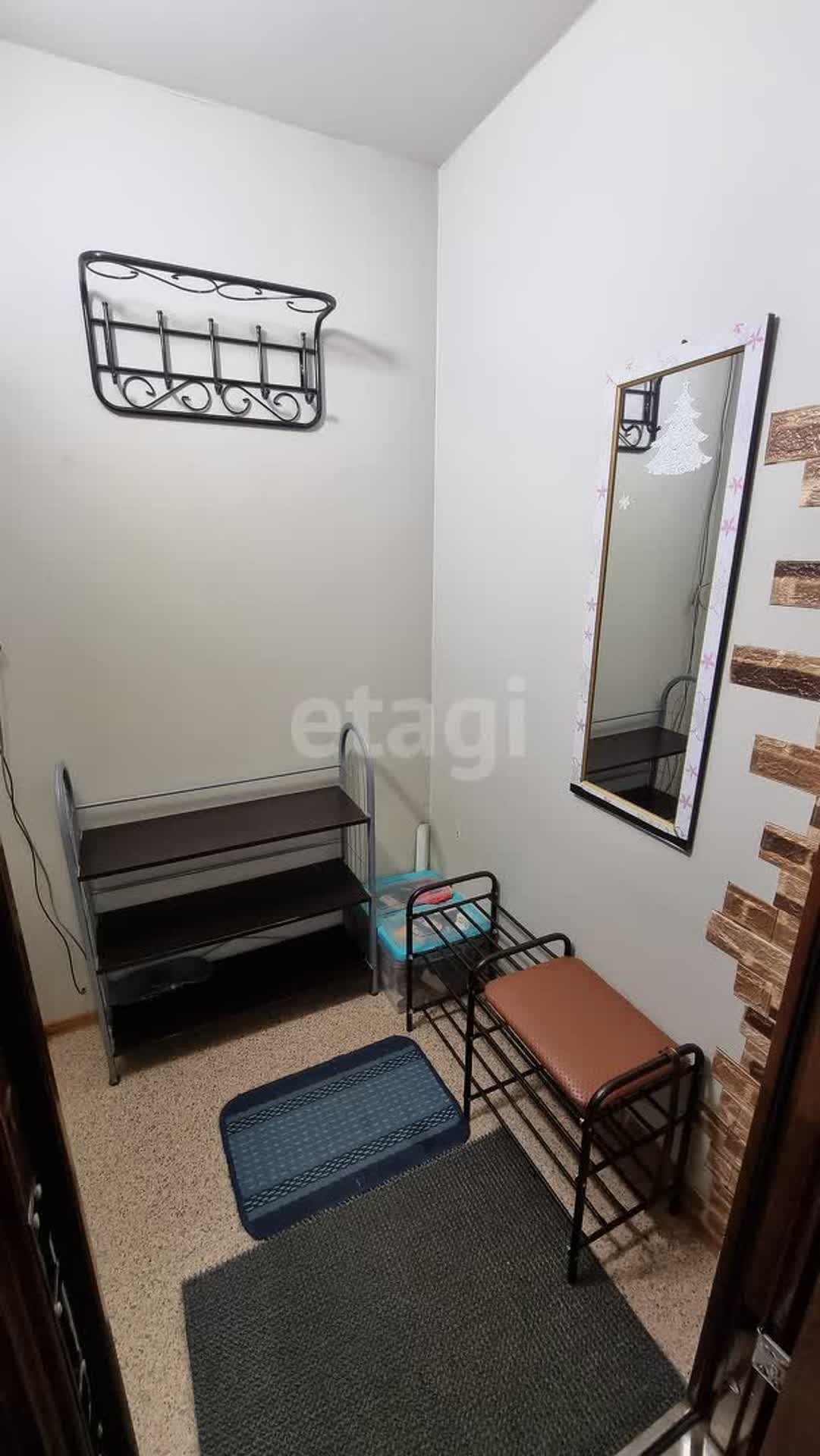 Продажа 2-комнатной квартиры, Южно-Сахалинск, Сахалинская область,  Южно-Сахалинск