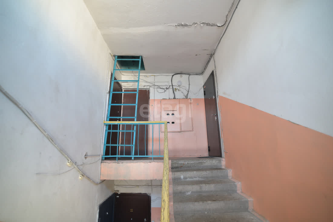 Продажа 2-комнатной квартиры, Южно-Сахалинск, Сахалинская область,  Южно-Сахалинск