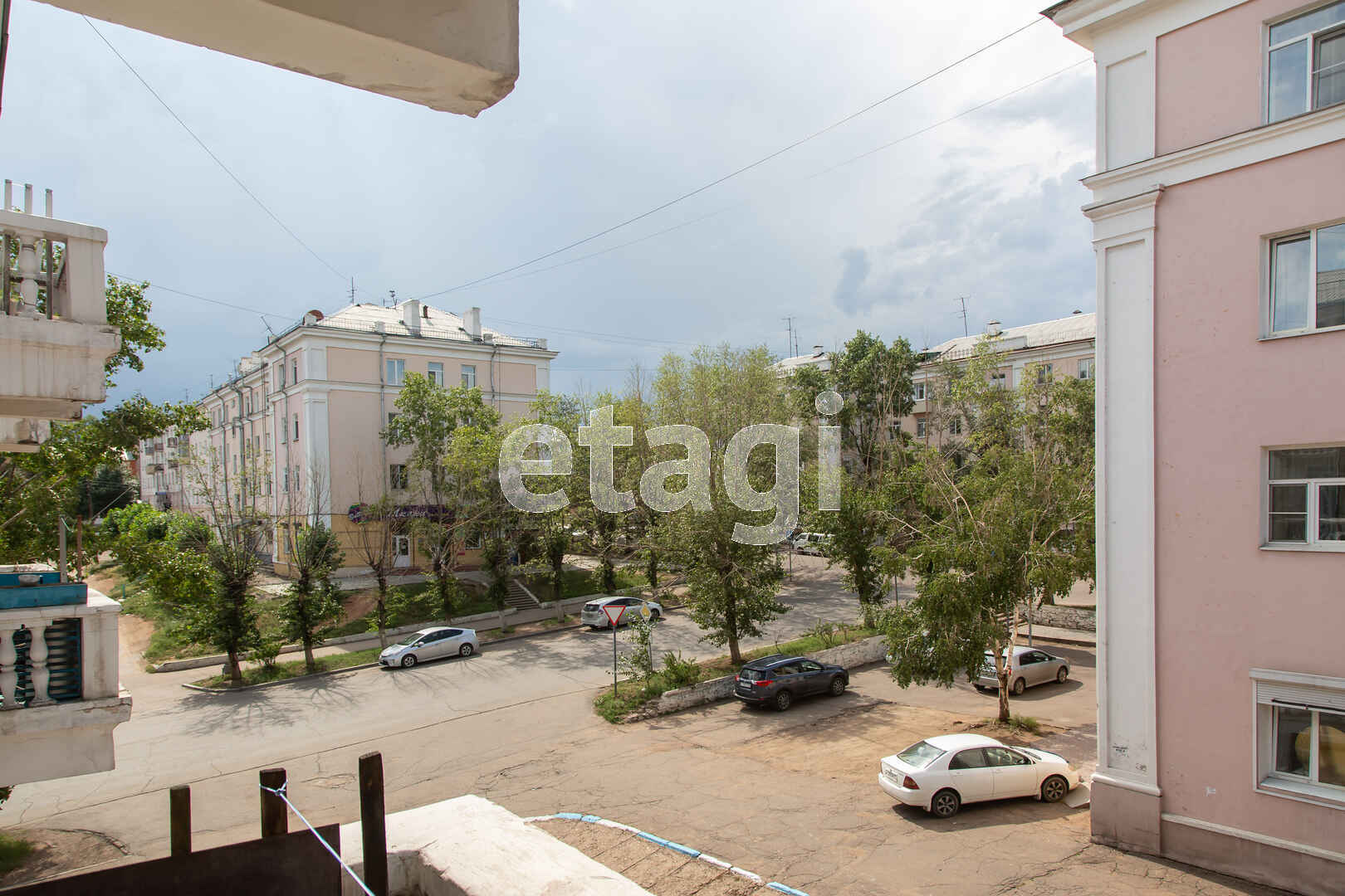 Продажа 3-комнатной квартиры, Улан-Удэ, Республика Бурятия,  Улан-Удэ