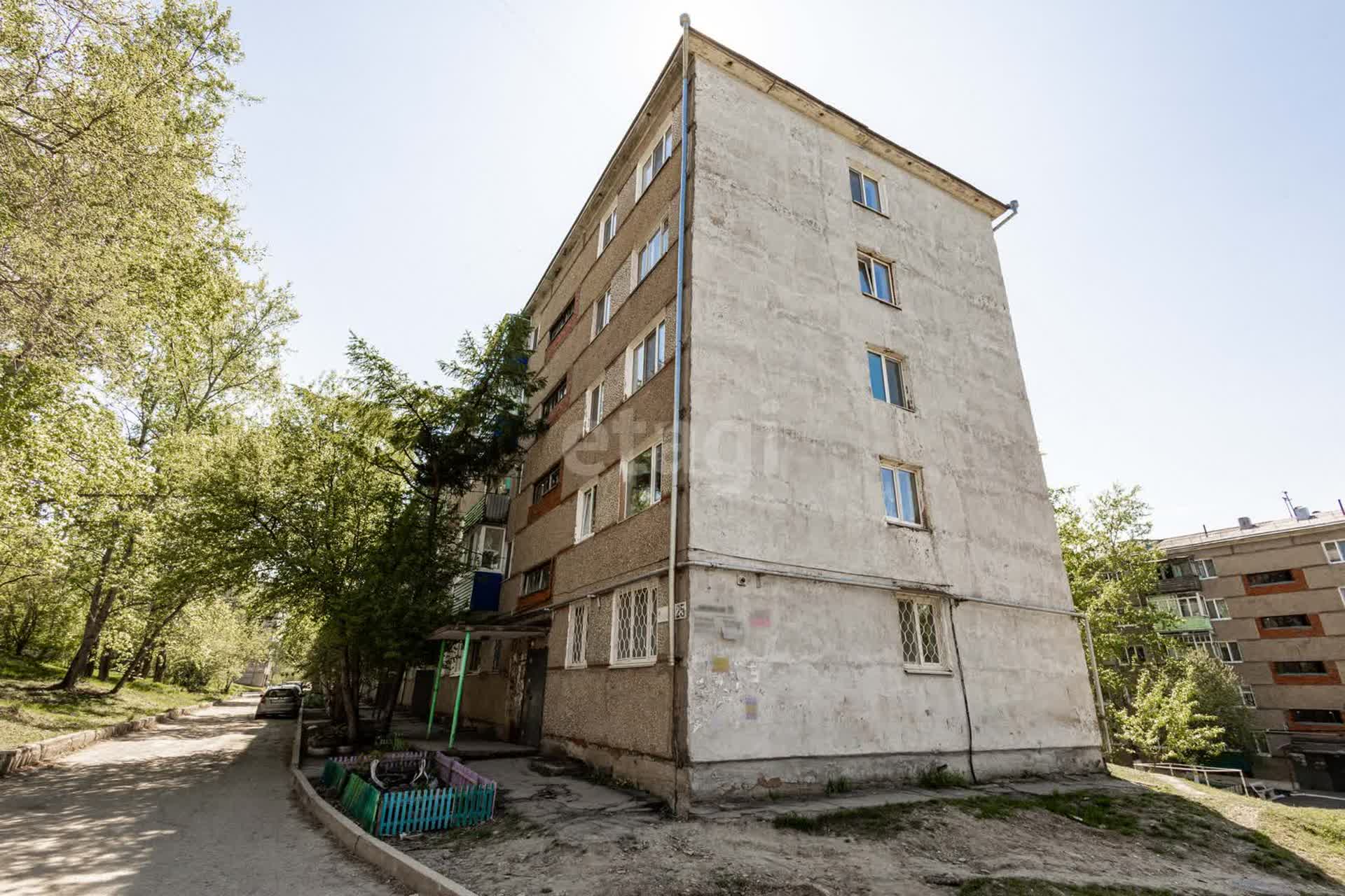 Продажа 3-комнатной квартиры, Амурск, Комсомольский пр-т,  25