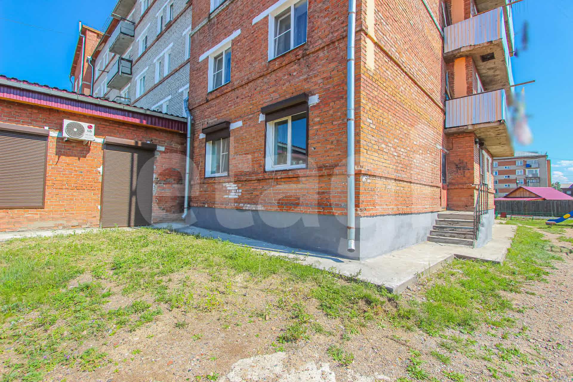 Продажа 4-комнатной квартиры, Улан-Удэ, Республика Бурятия,  Улан-Удэ