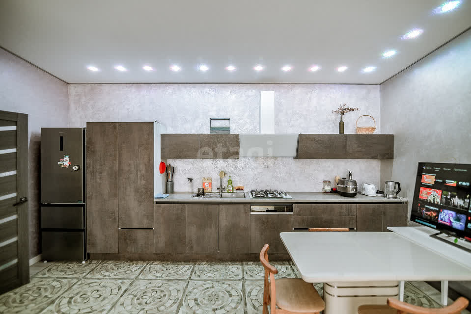 Продажа дома, 112м <sup>2</sup>, 7 сот., Южно-Сахалинск, Сахалинская область,  Южно-Сахалинск