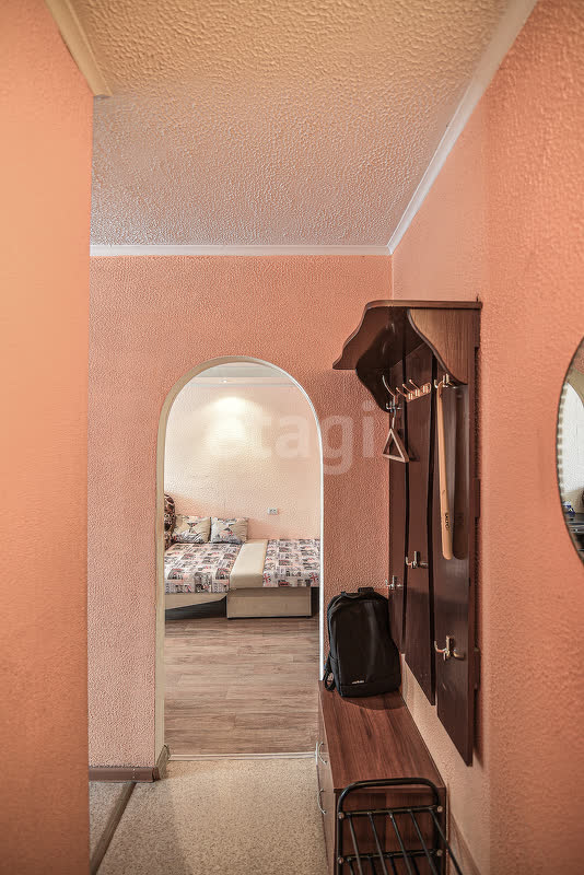 Продажа 2-комнатной квартиры, Южно-Сахалинск, Сахалинская область,  Южно-Сахалинск