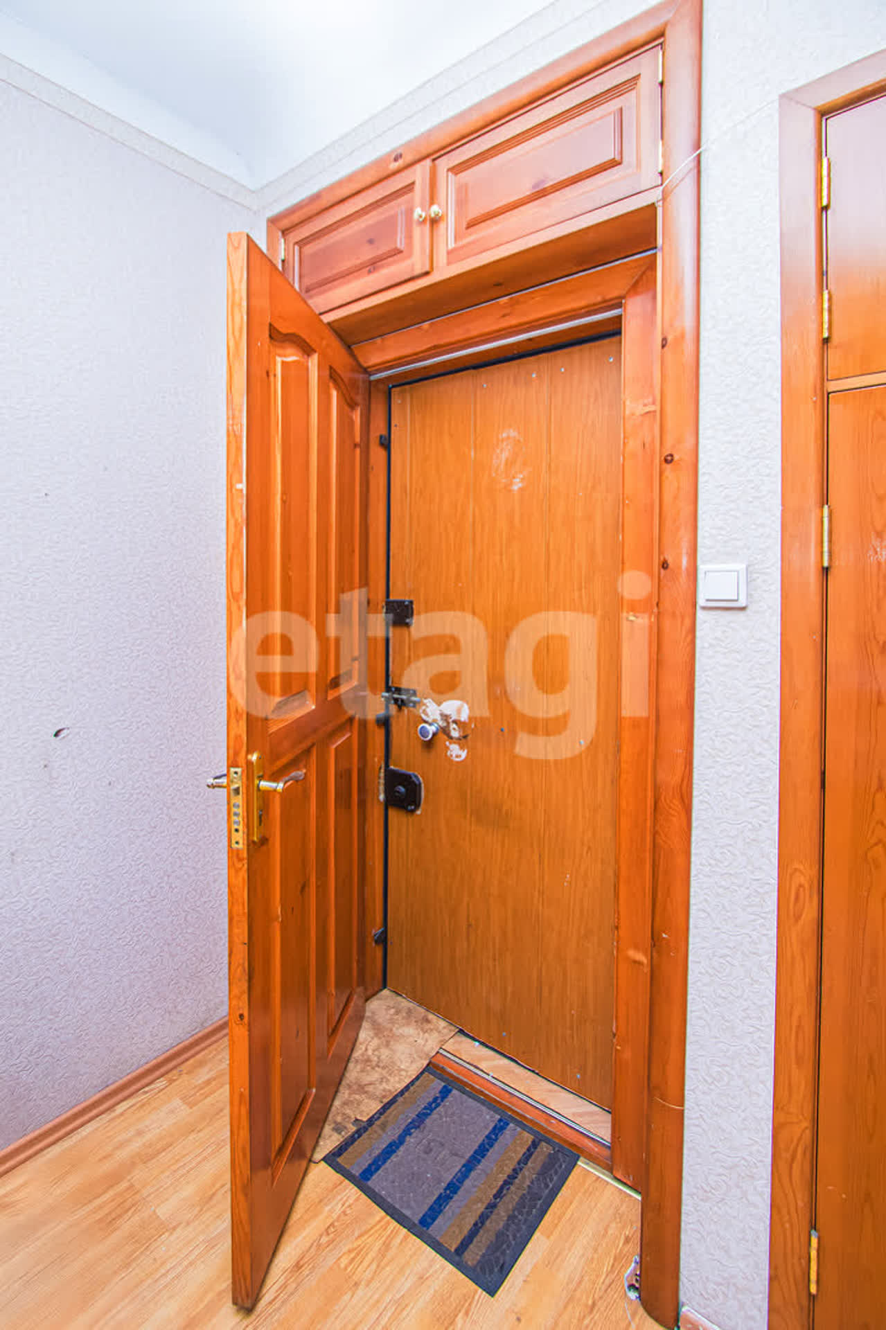 Продажа комнаты, 42м <sup>2</sup>, Улан-Удэ, Республика Бурятия,  Улан-Удэ