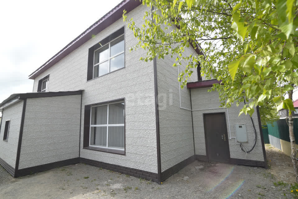 Продажа дома, 227м <sup>2</sup>, 4 сот., Южно-Сахалинск, Сахалинская область,  