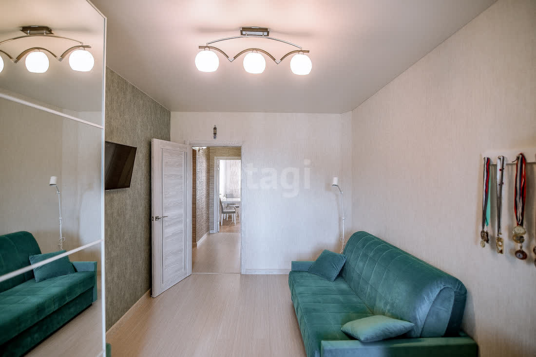 Продажа 3-комнатной квартиры, Южно-Сахалинск, Сахалинская область,  Южно-Сахалинск