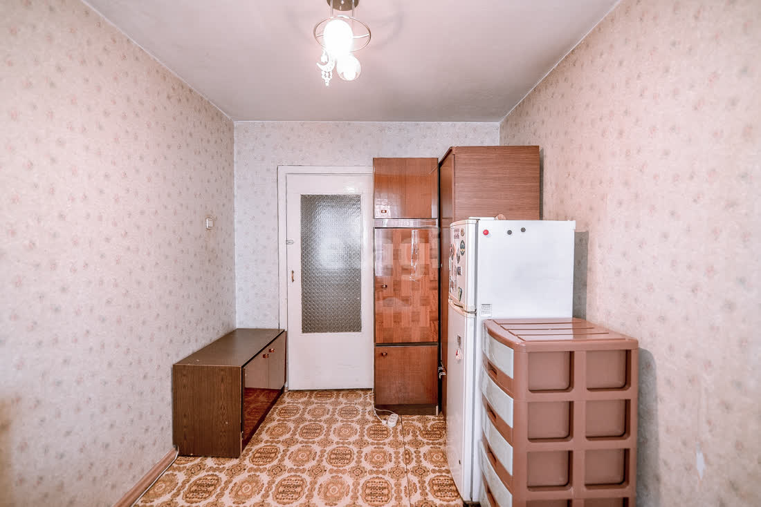 Продажа 4-комнатной квартиры, Южно-Сахалинск, Сахалинская область,  Южно-Сахалинск