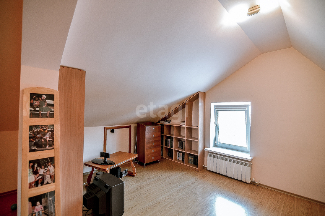 Продажа дома, 300м <sup>2</sup>, 10 сот., Южно-Сахалинск, Сахалинская область,  