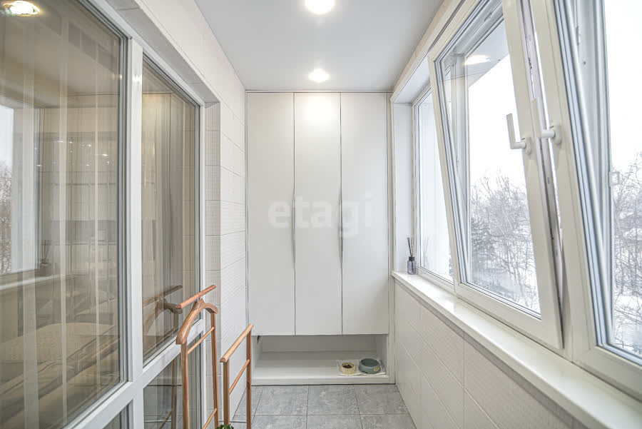 Продажа 3-комнатной квартиры, Южно-Сахалинск, Сахалинская область,  Южно-Сахалинск