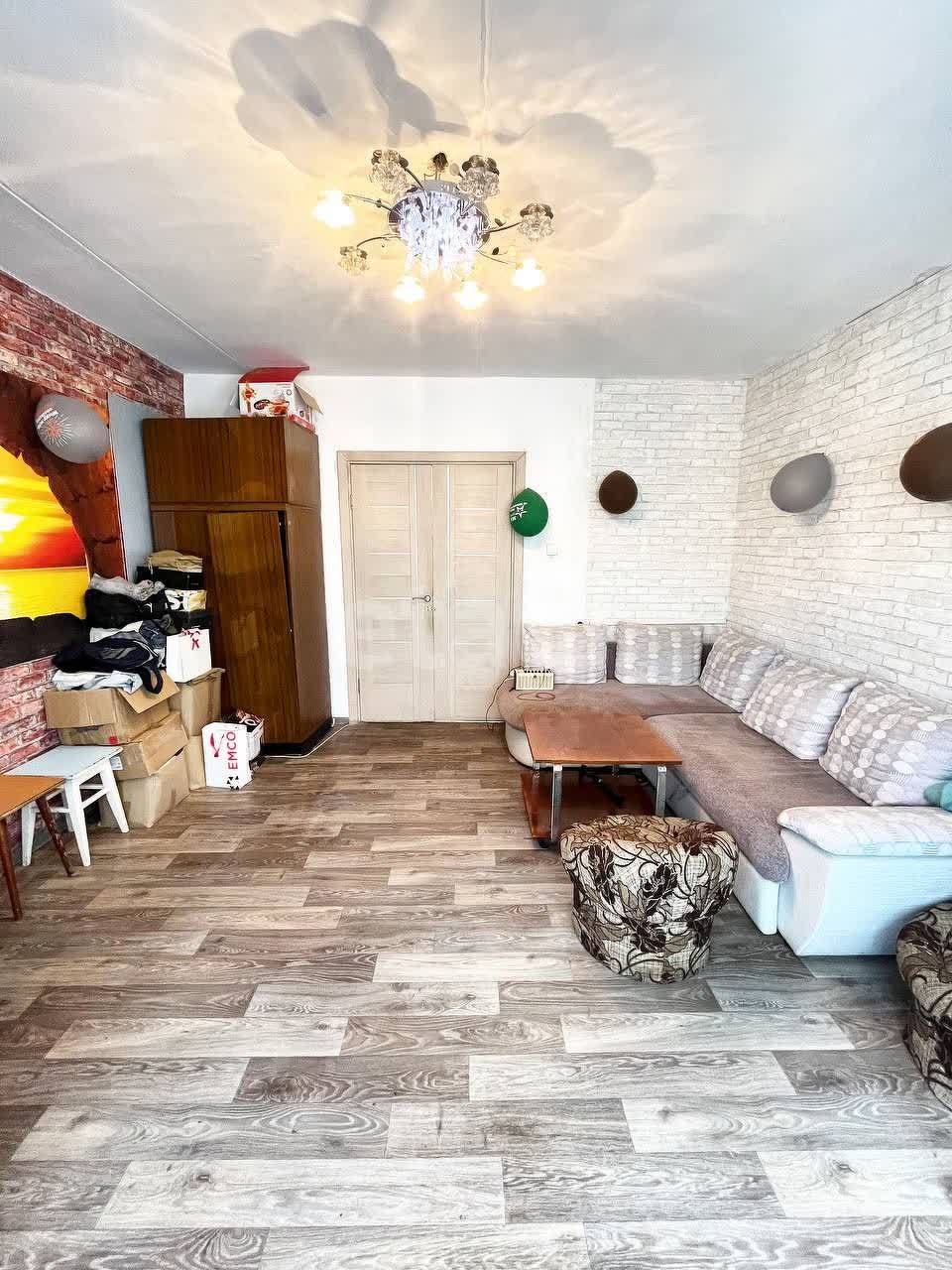 Продажа 2-комнатной квартиры, Южно-Сахалинск, Сахалинская область,  Южно-Сахалинск