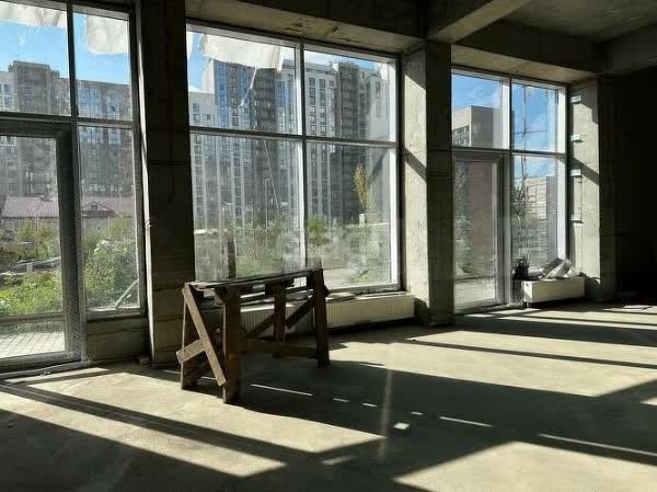 Аренда коммерческой недвижимости, 144м <sup>2</sup>, Южно-Сахалинск, Сахалинская область,  Южно-Сахалинск