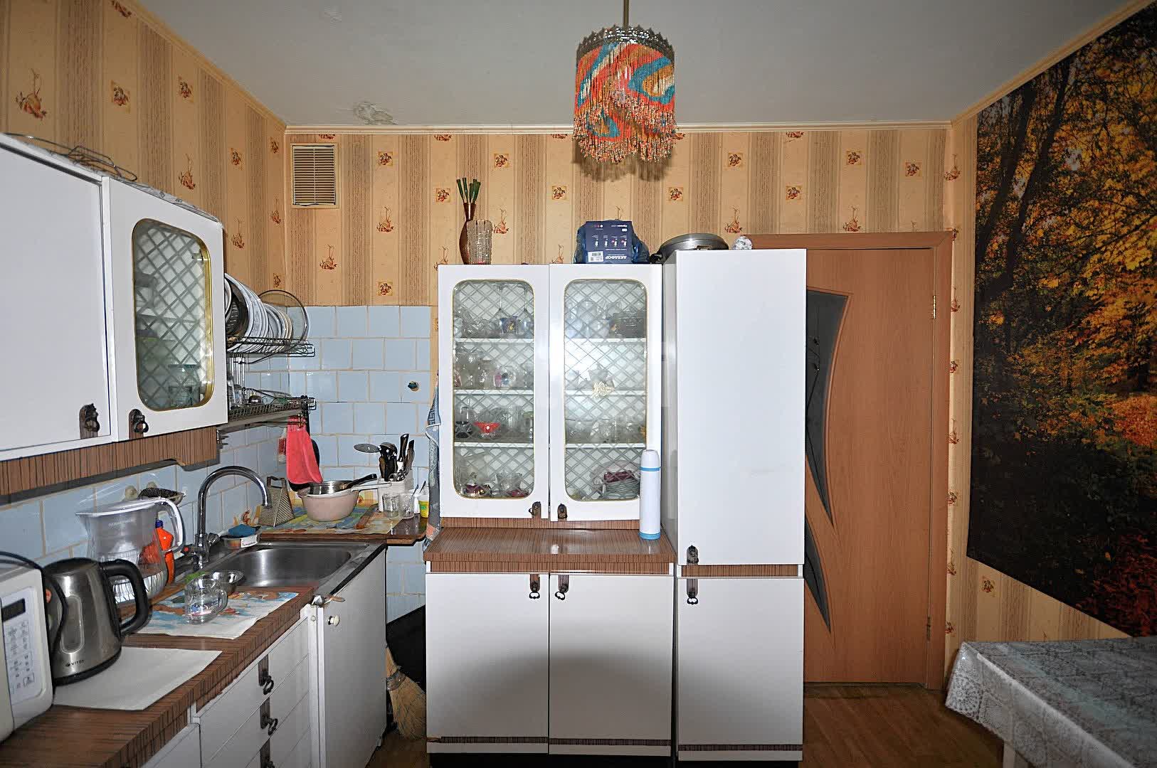 Продажа 2-комнатной квартиры, Южно-Сахалинск, Сахалинская область,  Южно-Сахалинск