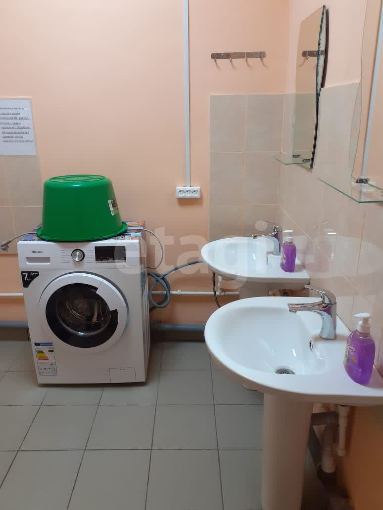 Продажа коммерческой недвижимости, 380м <sup>2</sup>, Новый Уренгой, Ямало-Ненецкий АО,  Новый Уренгой