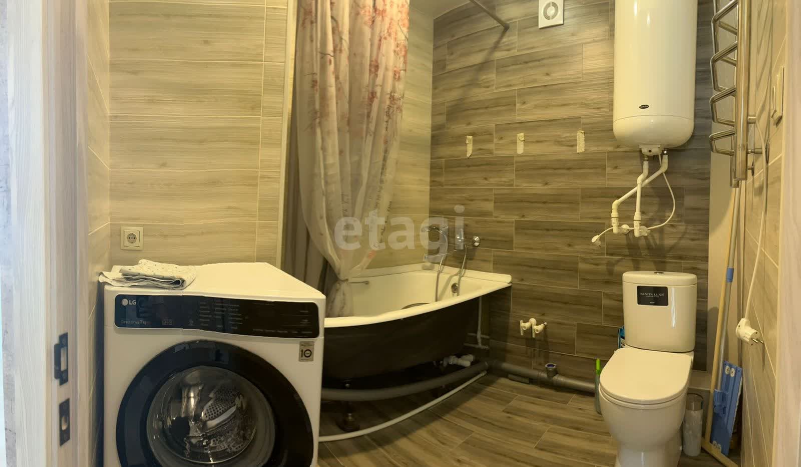 Продажа 2-комнатной квартиры, Южно-Сахалинск, Сахалинская область,  Южно-Сахалинск