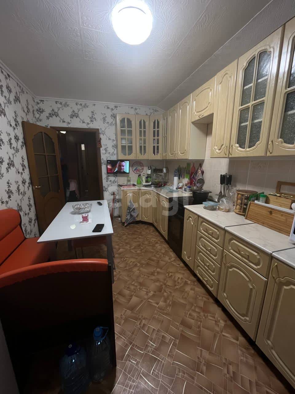 Продажа 3-комнатной квартиры, Южно-Сахалинск, Сахалинская область,  Южно-Сахалинск