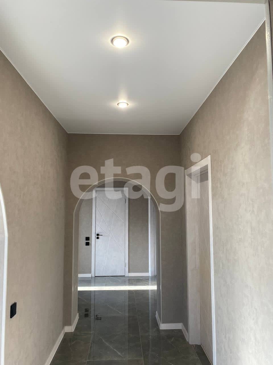 Продажа дома, 192м <sup>2</sup>, 9 сот., Улан-Удэ, Республика Бурятия,  Тарбагатайский