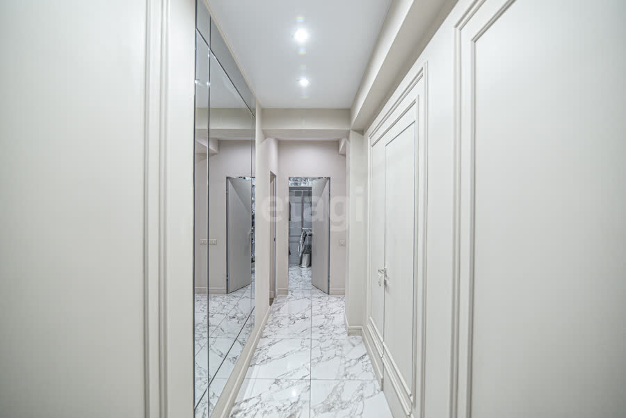 Продажа 3-комнатной квартиры, Южно-Сахалинск, Сахалинская область,  Южно-Сахалинск