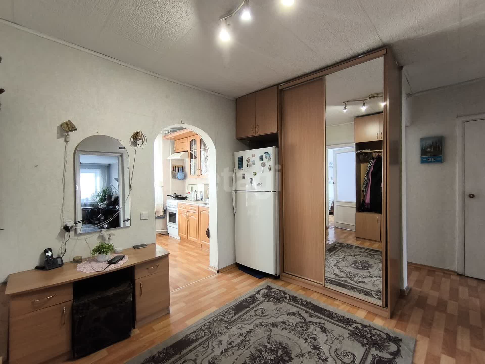 Продажа 4-комнатной квартиры, Улан-Удэ, Республика Бурятия,  Улан-Удэ