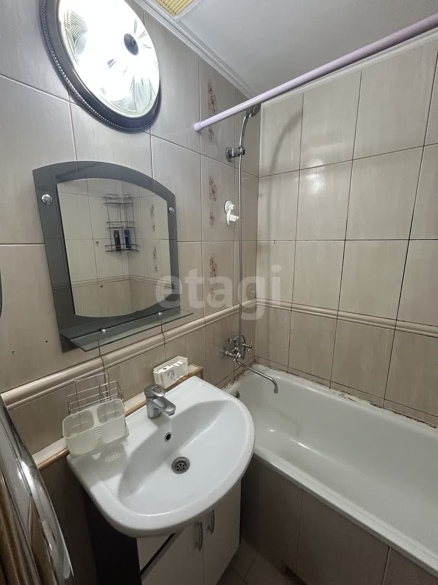 Продажа 3-комнатной квартиры, Южно-Сахалинск, Сахалинская область,  Южно-Сахалинск