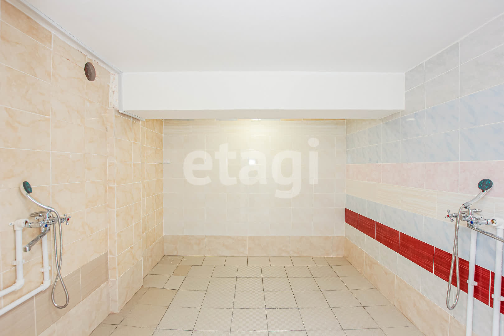 Продажа коммерческой недвижимости, 230м <sup>2</sup>, Улан-Удэ, Бурятия,  Улан-Удэ