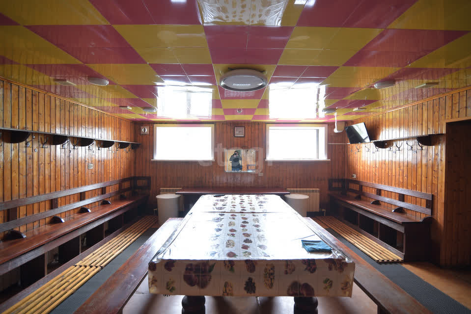 Продажа коммерческой недвижимости, 256м <sup>2</sup>, Южно-Сахалинск, Сахалинская область,  Южно-Сахалинск