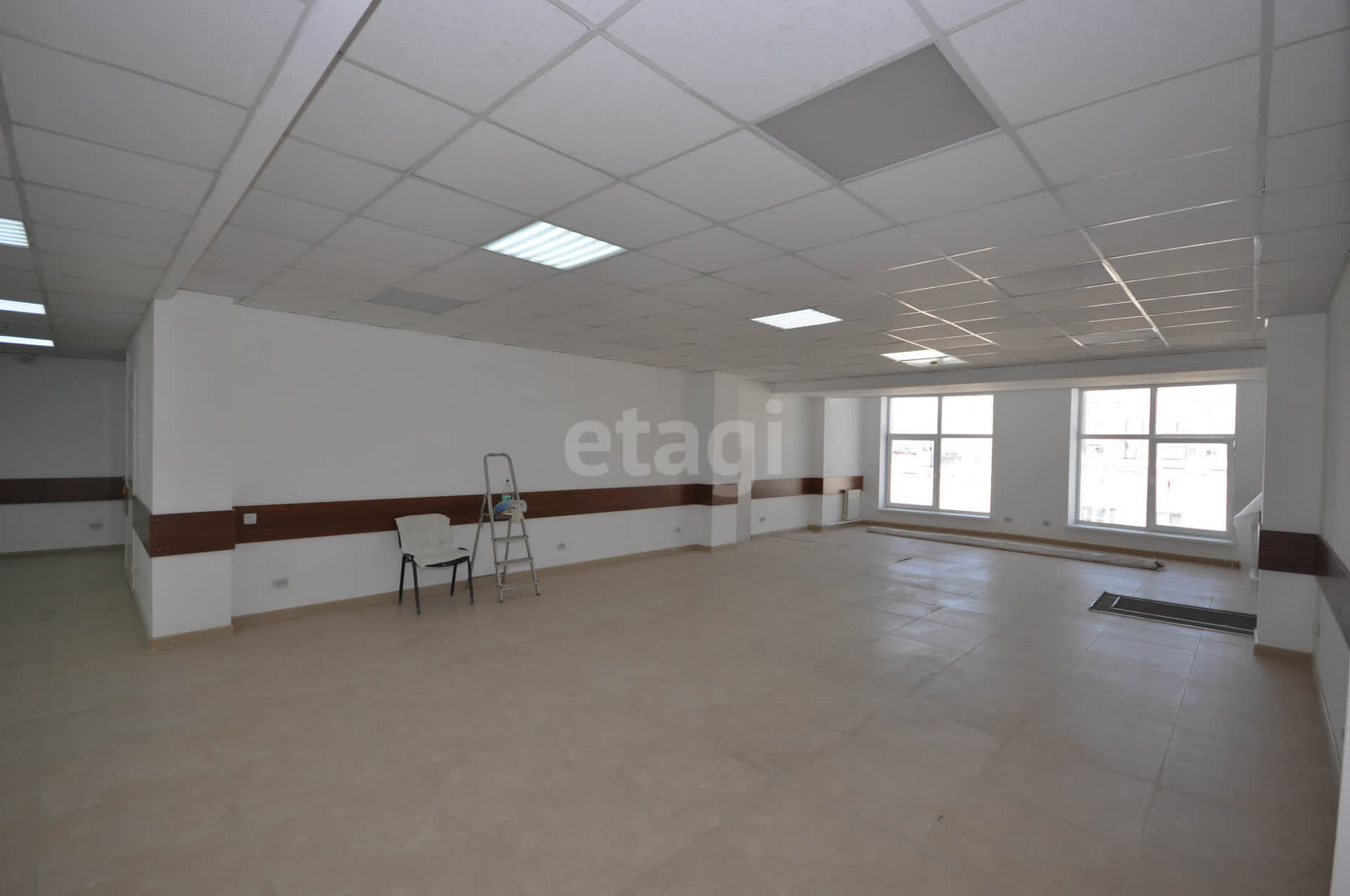 Аренда коммерческой недвижимости, 350м <sup>2</sup>, Южно-Сахалинск, Сахалинская область,  Южно-Сахалинск