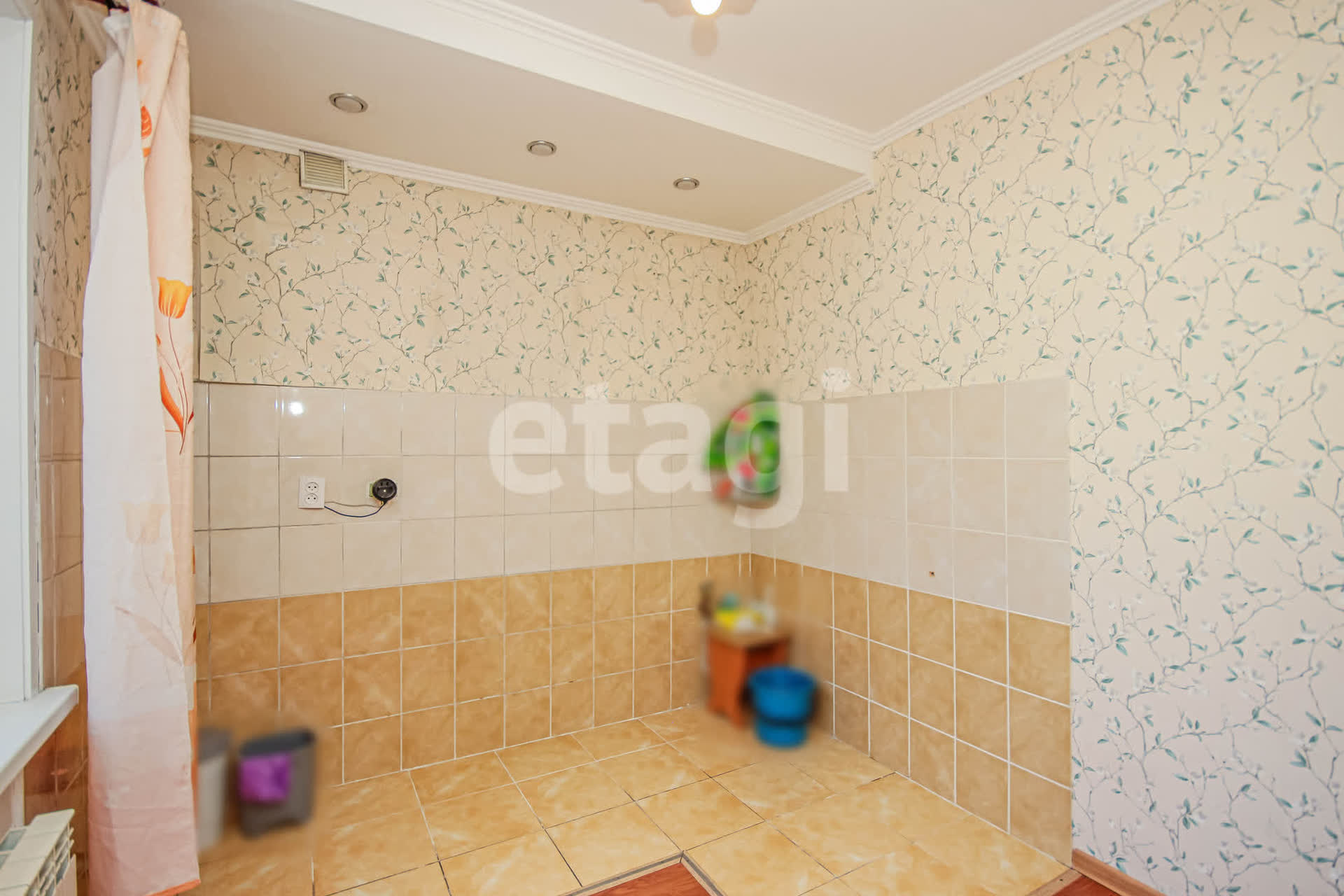 Продажа 3-комнатной квартиры, Улан-Удэ, Республика Бурятия,  Улан-Удэ