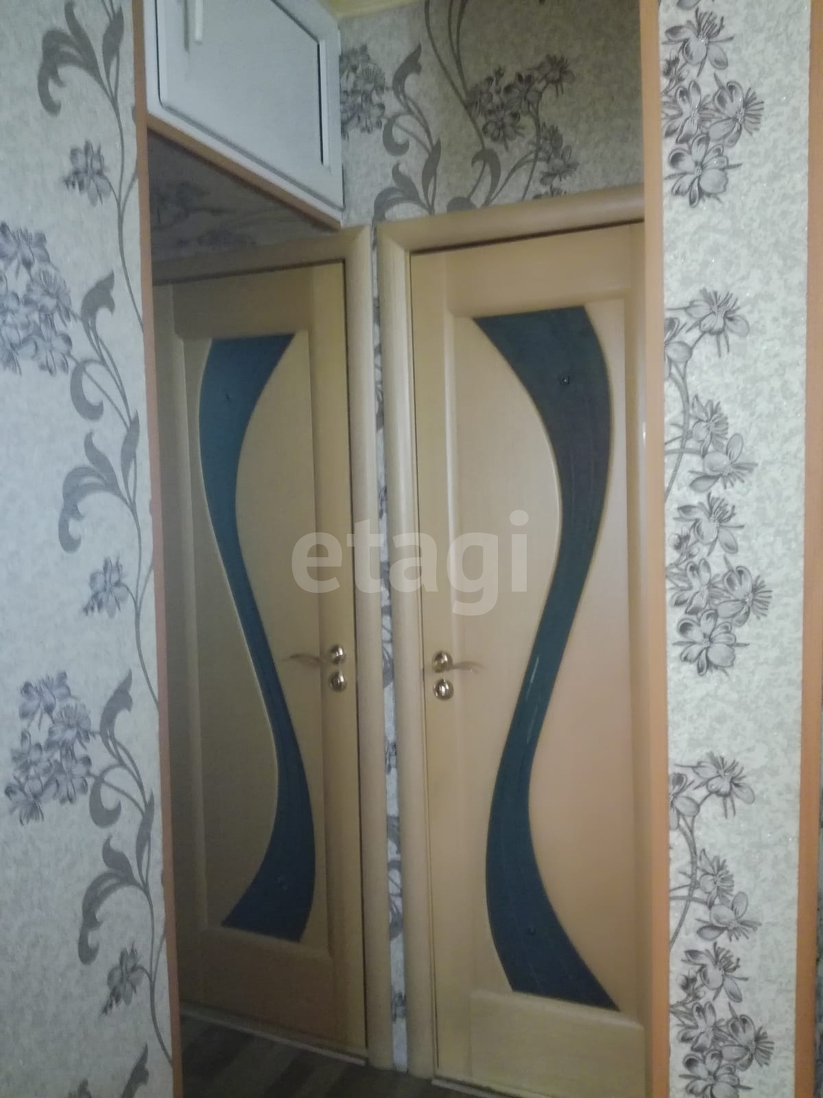 Продажа 4-комнатной квартиры, Южно-Сахалинск, Сахалинская область,  Южно-Сахалинск