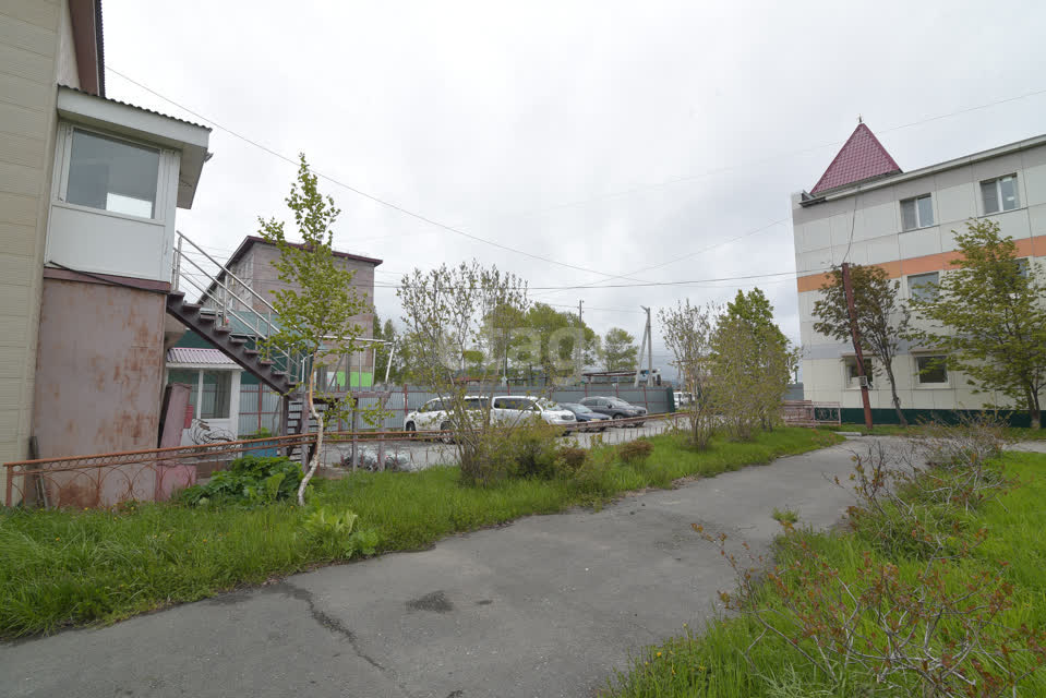 Продажа коммерческой недвижимости, 256м <sup>2</sup>, Южно-Сахалинск, Сахалинская область,  Южно-Сахалинск
